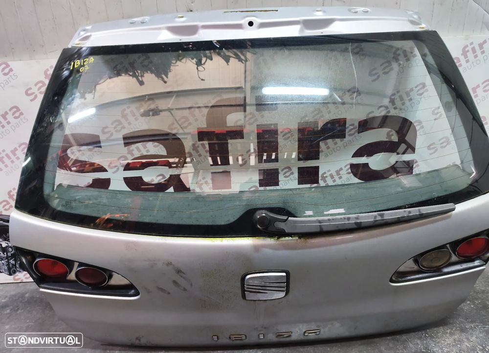 TAMPA DA MALA SEAT IBIZA III 6L 02-08 (CINZA PRATA) - 2