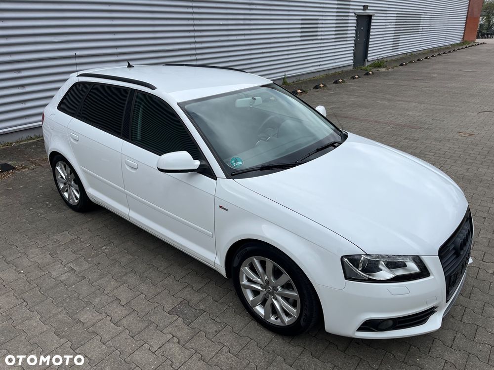 Audi A3 Sportback 1.8 TFSI S line Sportpaket - 11