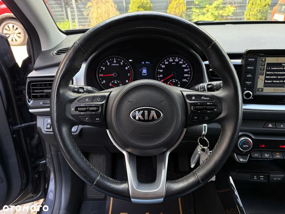 Kia Stonic 1.0 T-GDI L Business Line - 23