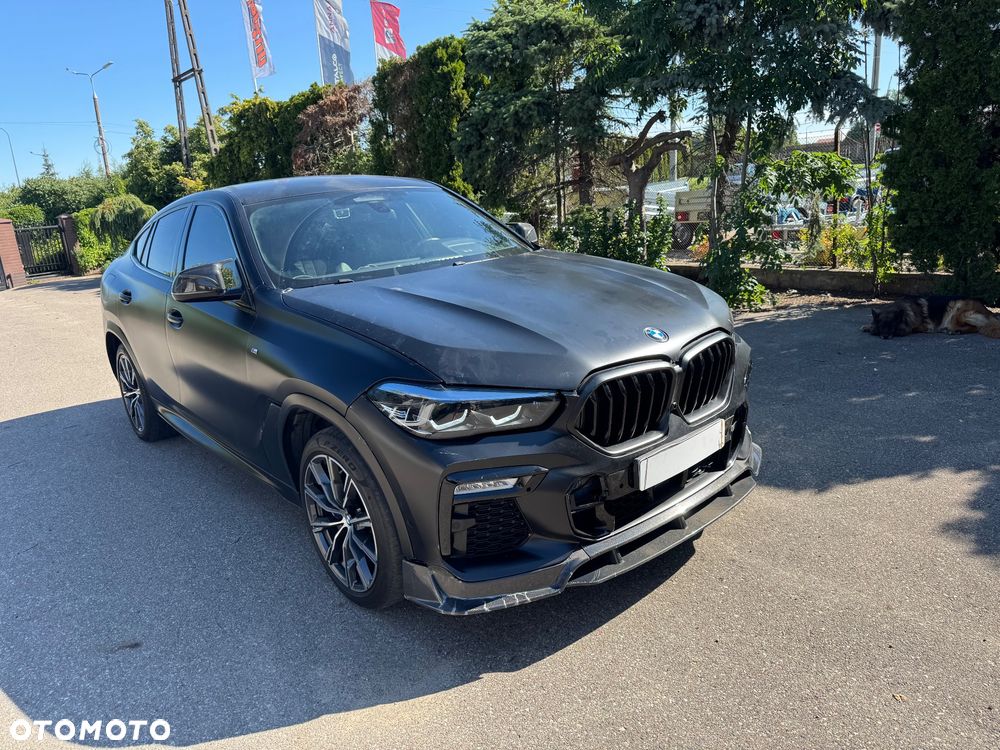 BMW X6 - 14