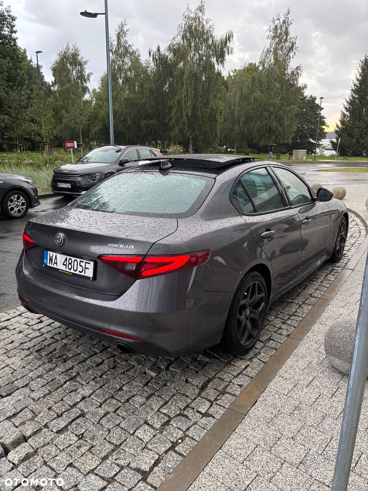 Alfa Romeo Giulia 2.0 Turbo TI Q4 - 3