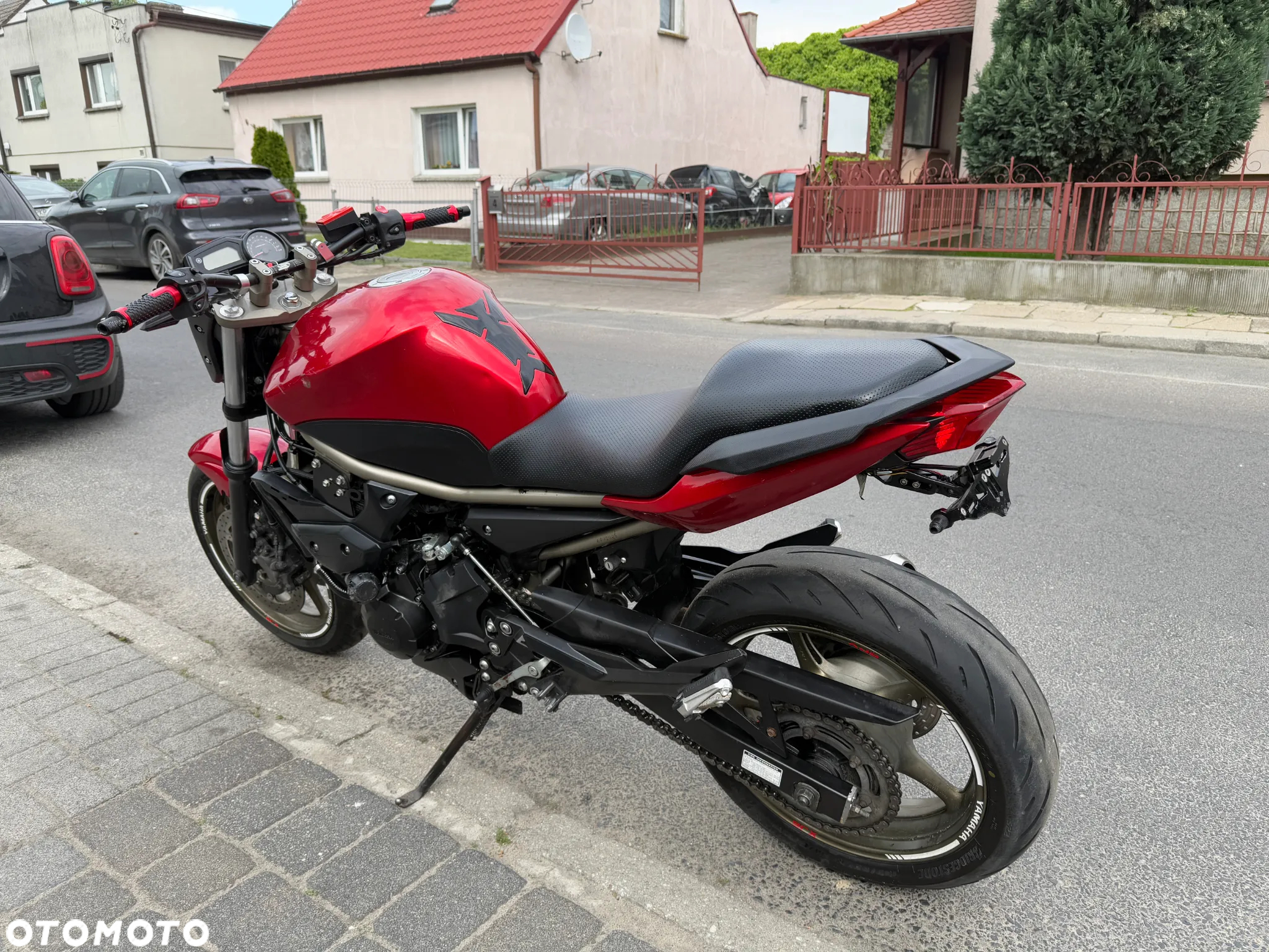 Yamaha XJ - 4