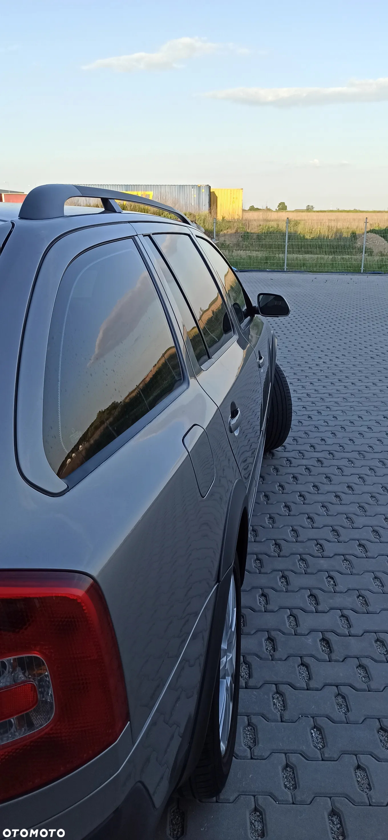 Skoda Octavia Scout 2.0 TDI DPF - 12