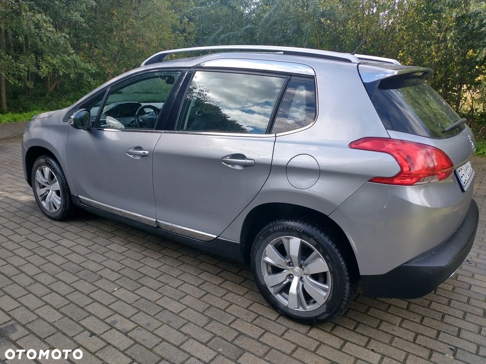 Peugeot 2008 2015 photo 4