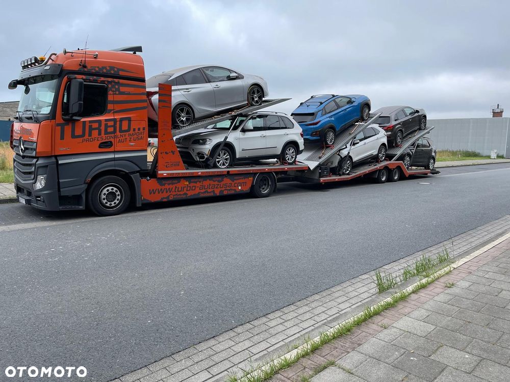 Mercedes-Benz AUTOTRANSAPORTER - 11