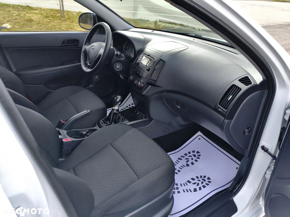 Hyundai i30 1.6 CRDi Edition 20 - 29