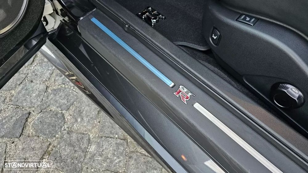 Nissan GT-R 3.8 V6 Pack Prestige - 39