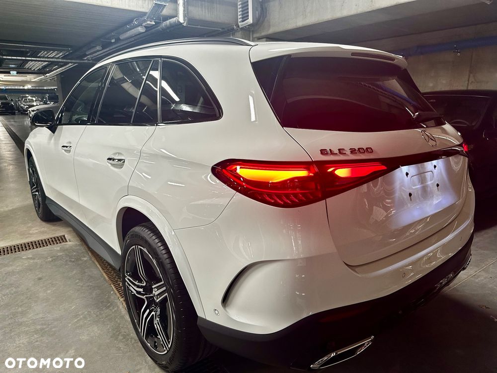 Mercedes-Benz GLC 200 4-Matic - 5