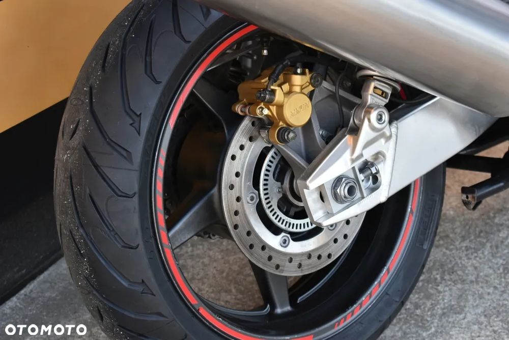 Honda CB - 33