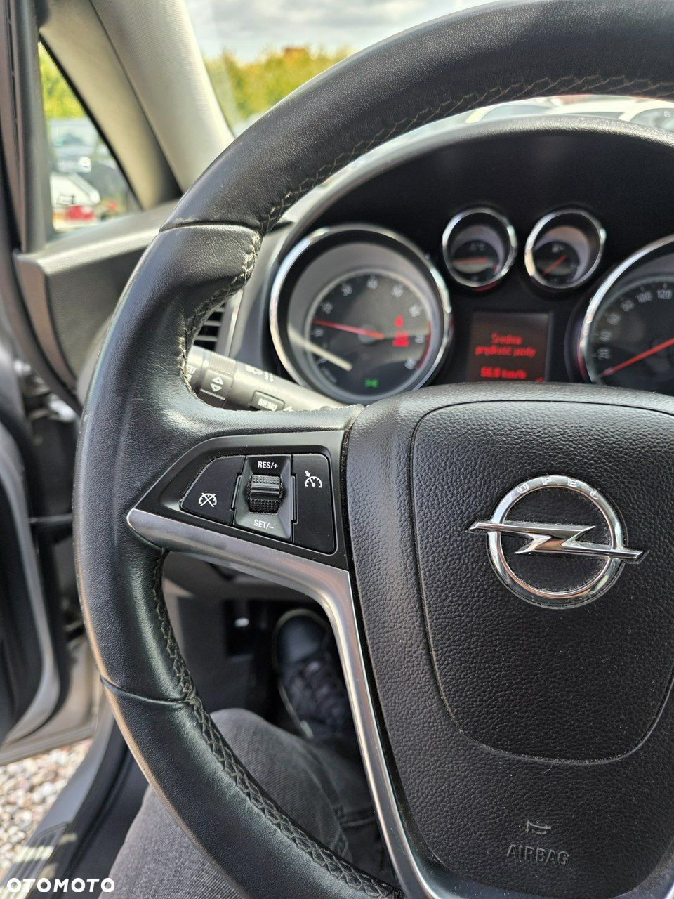 Opel Astra 1.4 Turbo Cosmo - 23