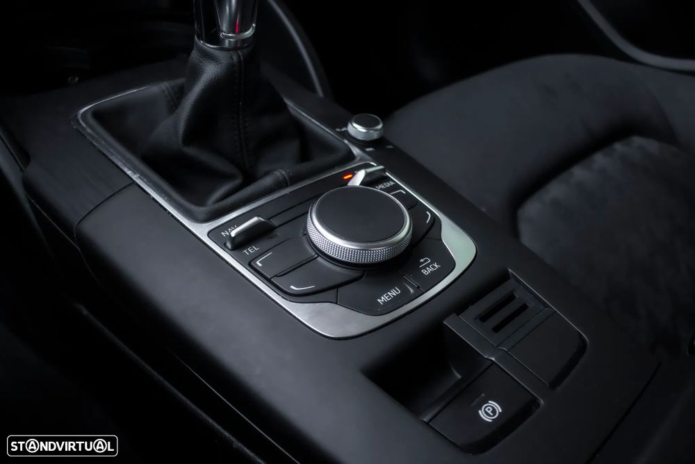 Audi A3 1.6 TDI Attraction - 19