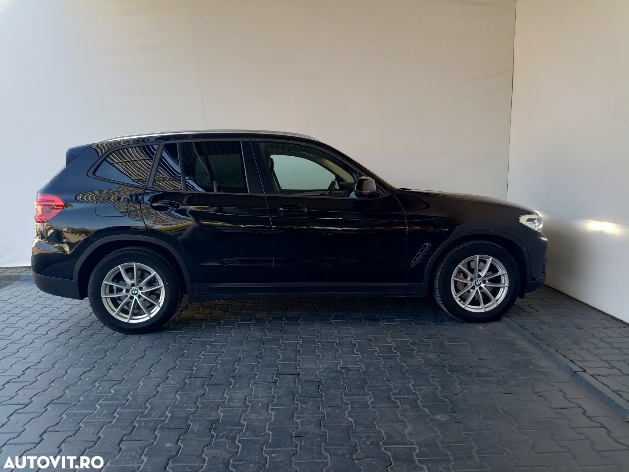 BMW X3 xDrive25d AT Advantage - 30