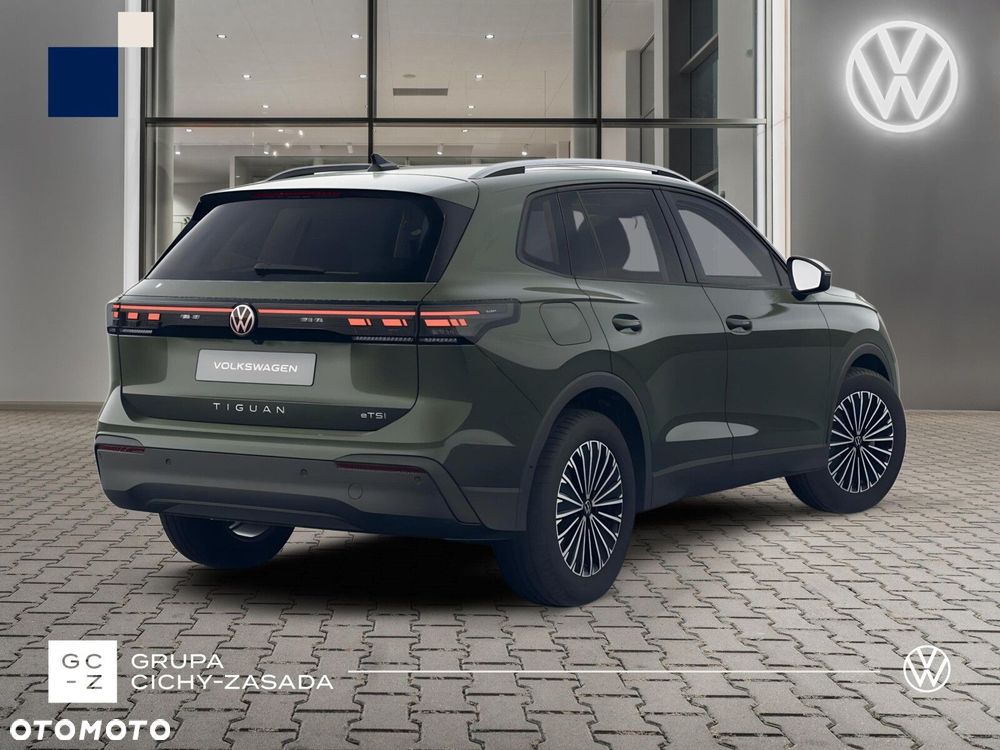 Volkswagen Tiguan - 5