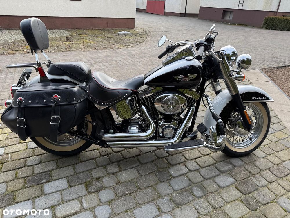 Harley-Davidson Softail Deluxe - 11