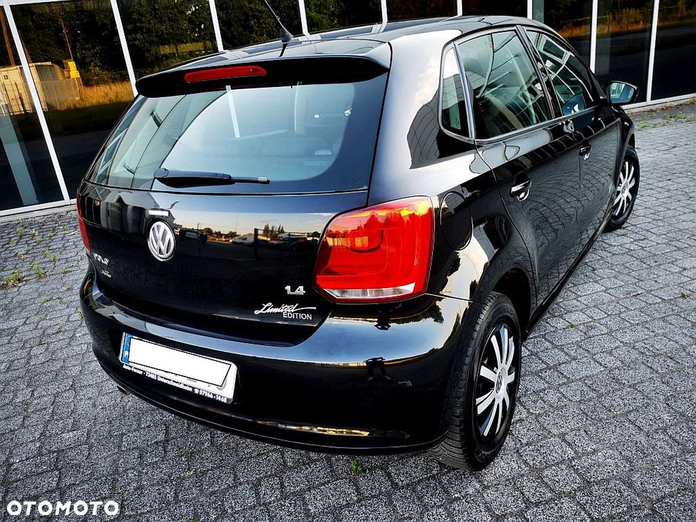 Volkswagen Polo 1.4 16V Comfortline - 23