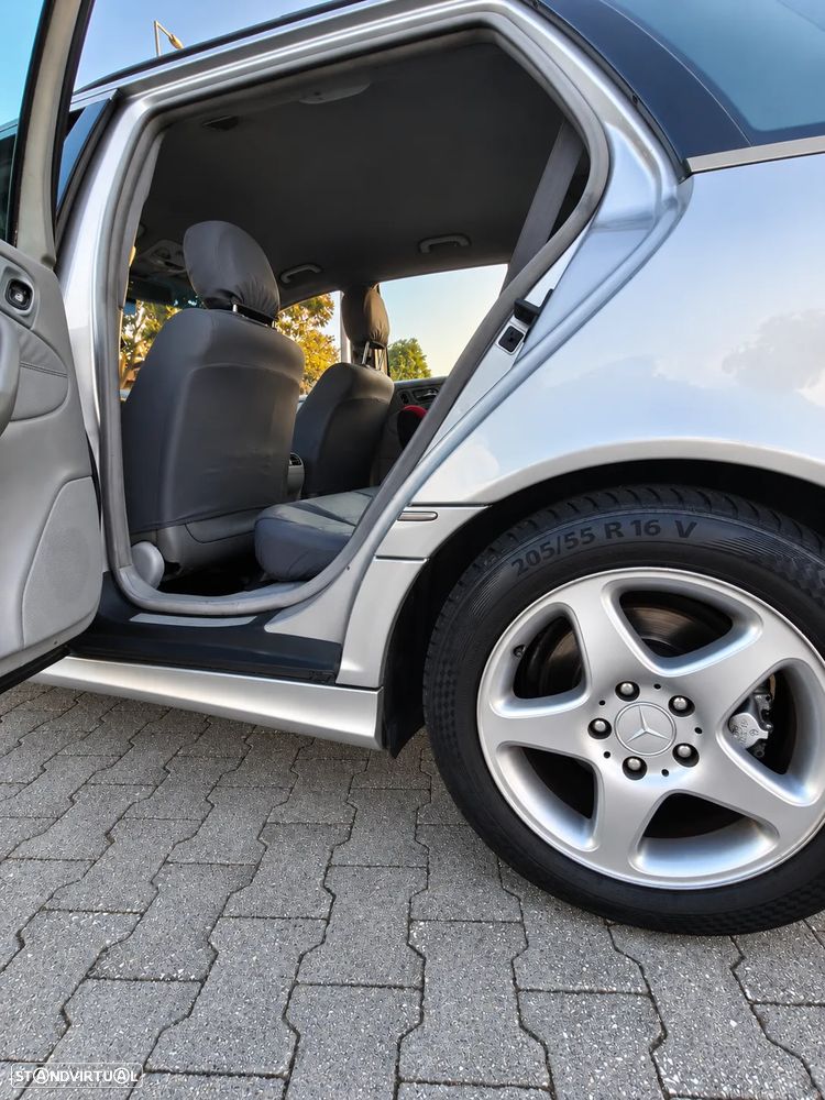 Mercedes-Benz C 220 CDi Avantgarde - 6