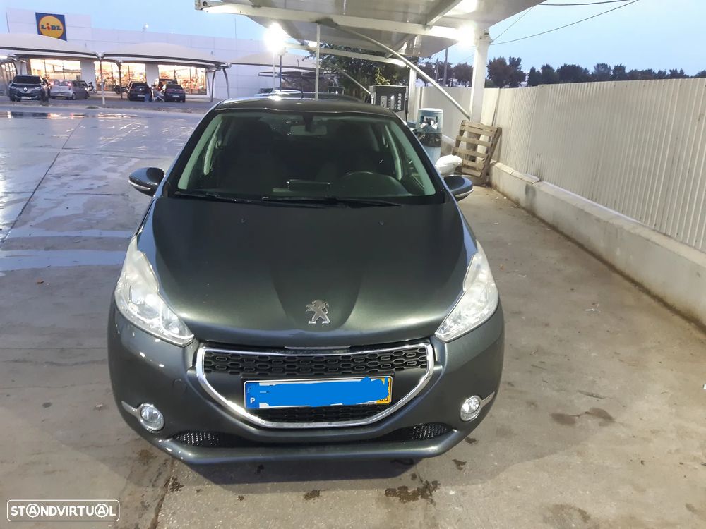 Peugeot 208 1.2 VTi Active - 1