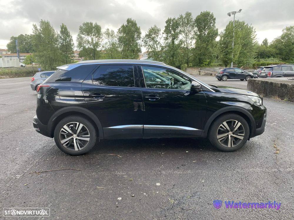 Peugeot 3008 PureTech 130 Stop & Start GPF Allure Pack - 4