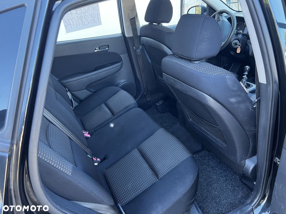 Hyundai i30 1.6 CRDi Classic - 7