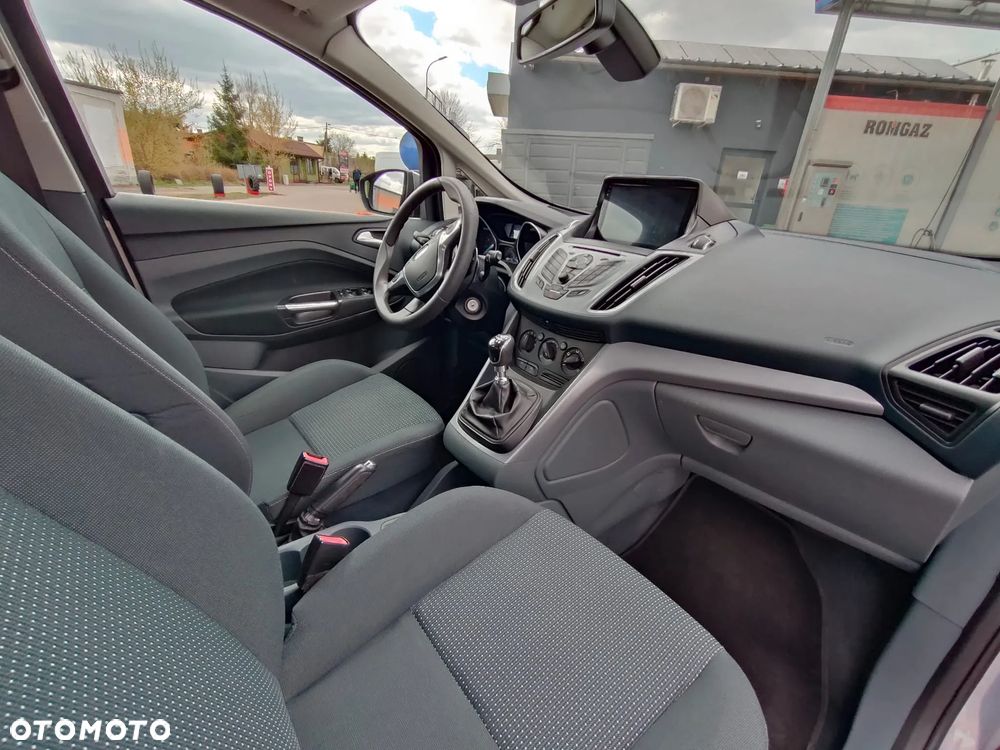 Ford C-MAX 1.6 EcoBoost Titanium - 11