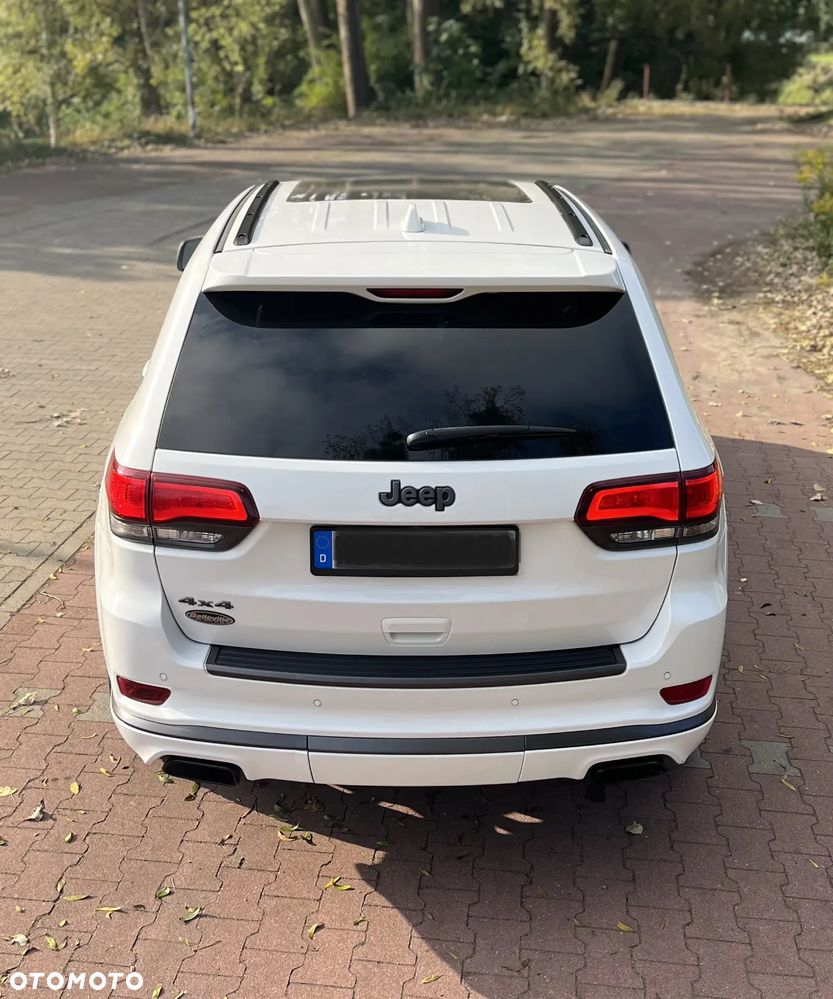 Jeep Grand Cherokee 5.7 V8 HEMI Overland Summit