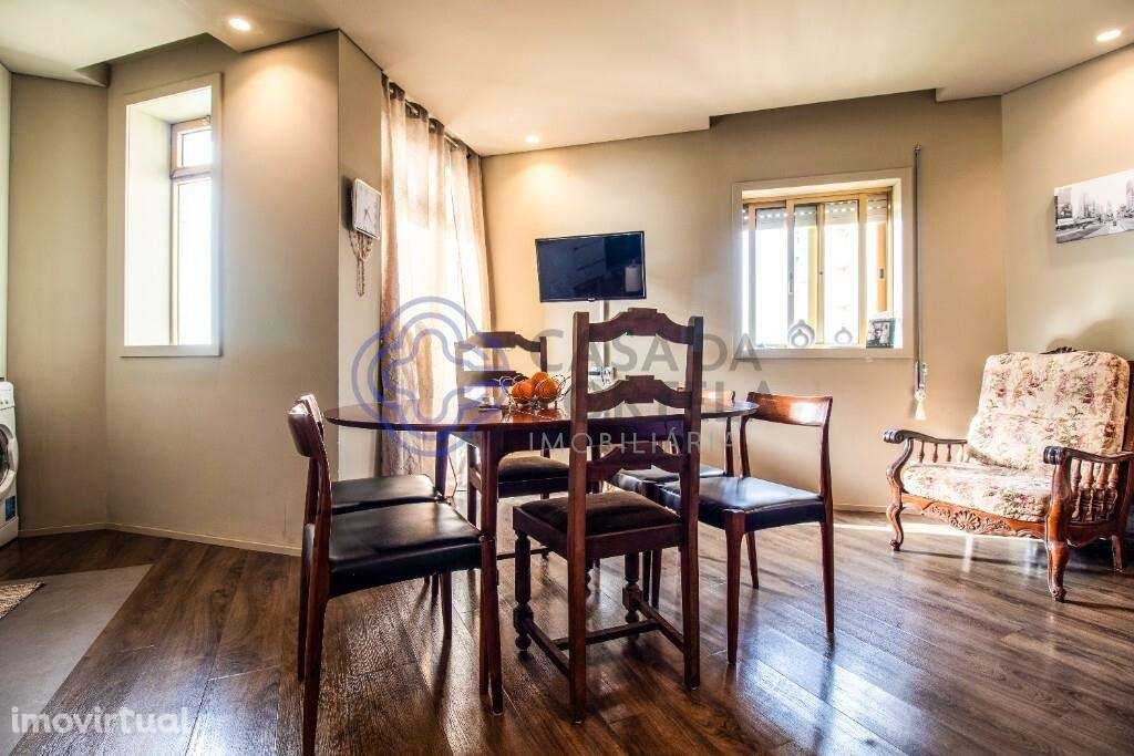 Apartamento T0+1 com Vista Mar, para venda, em Póvoa de Varzim. - Grande imagem: 3/17