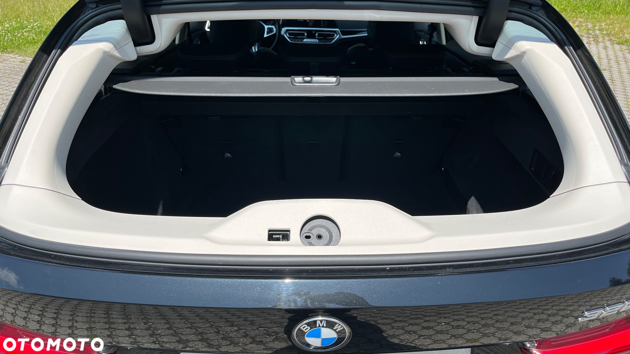 BMW Seria 3 320d Sport Line - 13