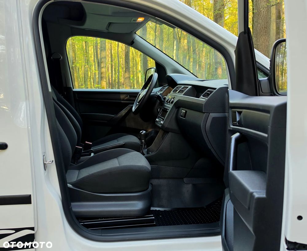 Volkswagen Caddy - 12