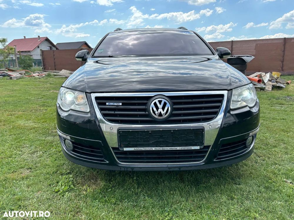 Volkswagen Passat - 11