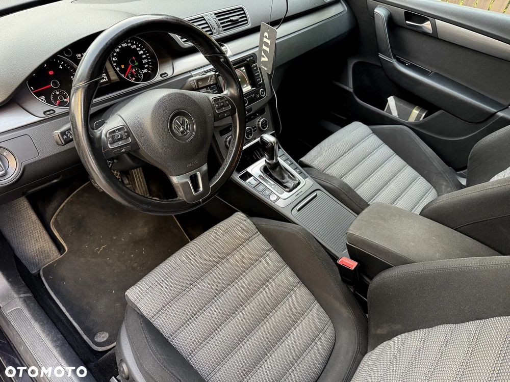 Volkswagen Passat 2.0 TDI 4Mot Highline DSG - 6
