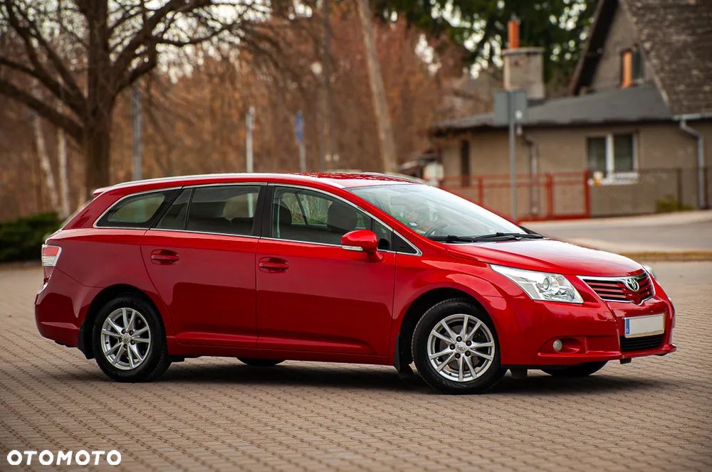 Toyota Avensis 1.8 Sol MS - 10