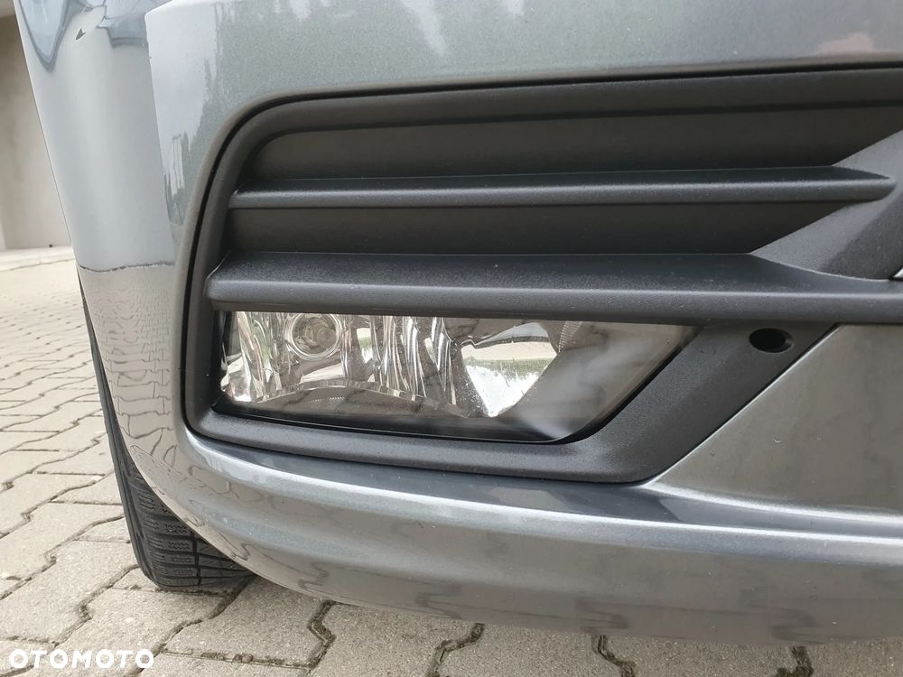Volkswagen Caddy - 27