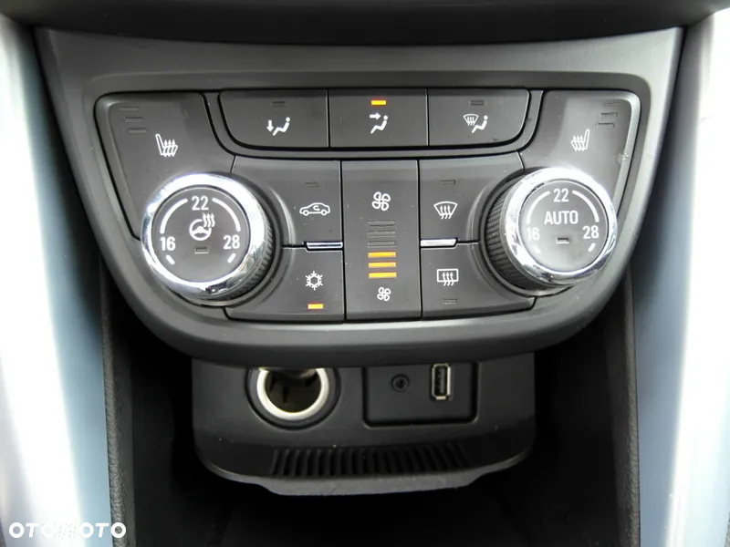 Opel Zafira Tourer 2.0 CDTI Automatik Innovation - 36