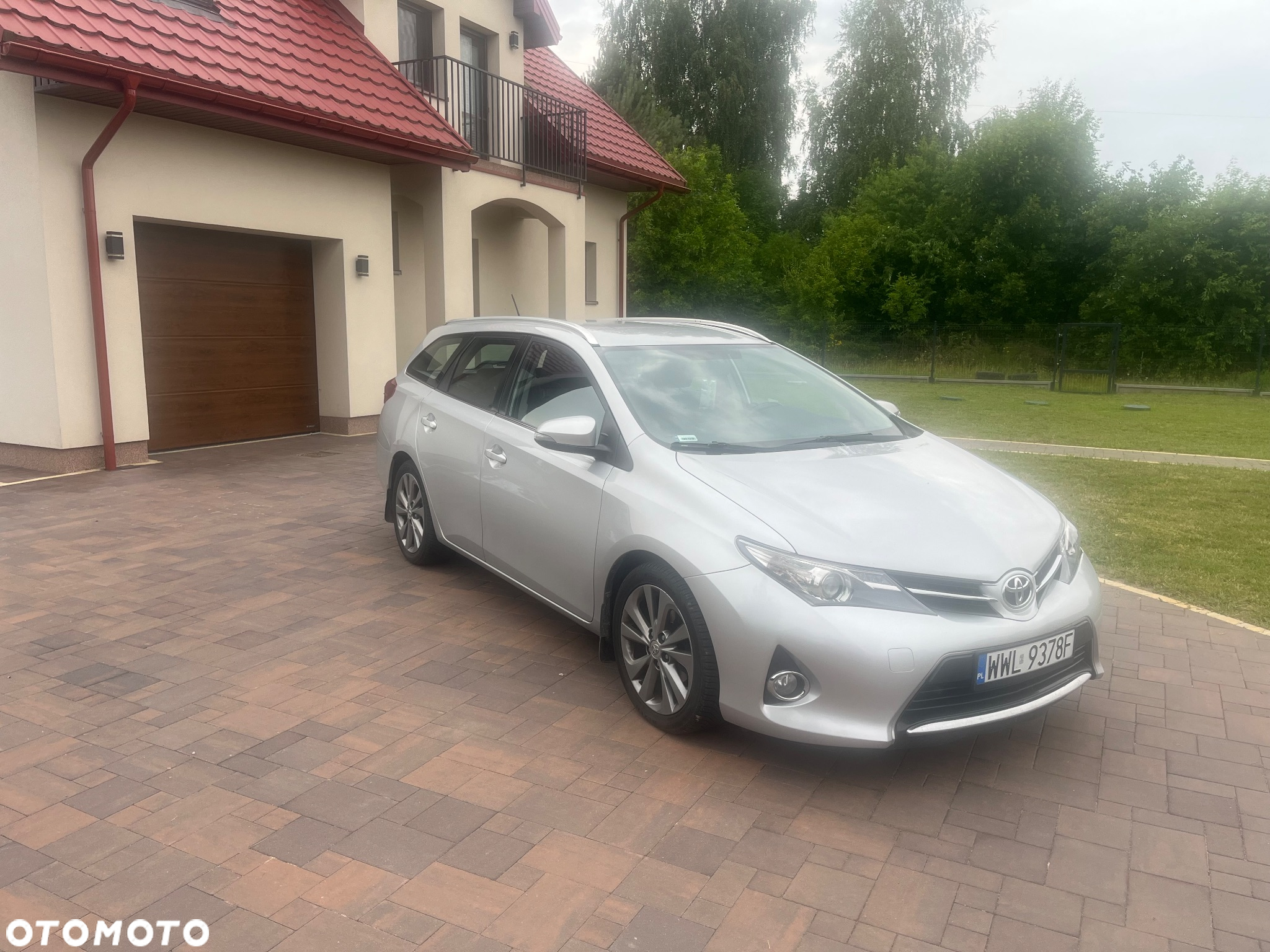 Toyota Auris 1.4 D-4D Active - 2