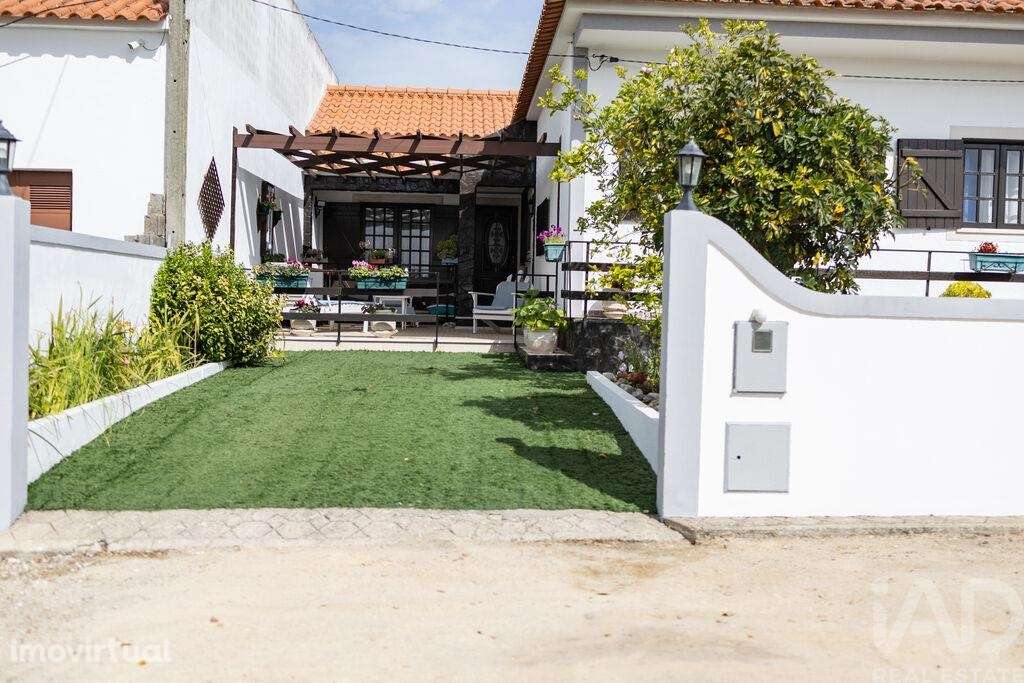 Moradia térrea T3 em Coruche, Fajarda e Erra - Grande imagem: 3/40