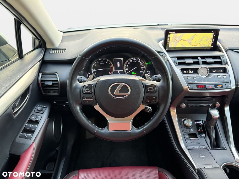 Lexus NX 300 AWD - 14