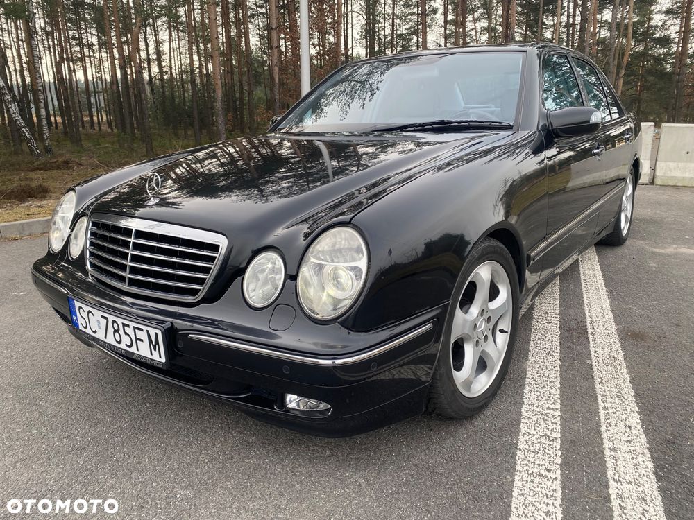 Mercedes-Benz Klasa E 320 T CDI Avantgarde - 27