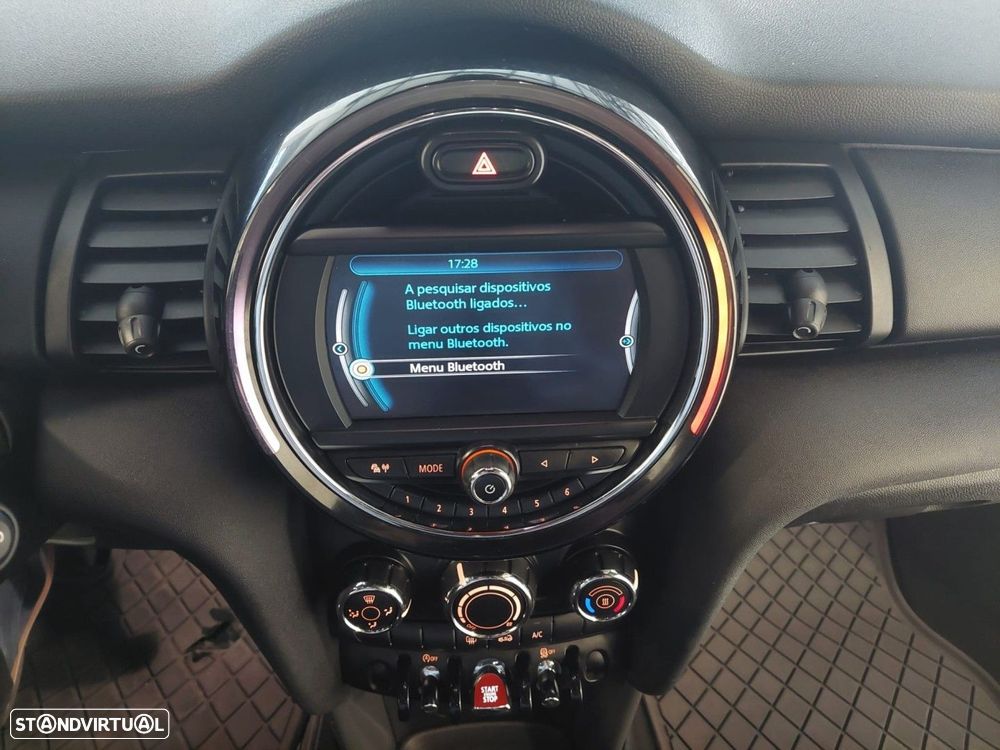 MINI 5 Portas One D - 17