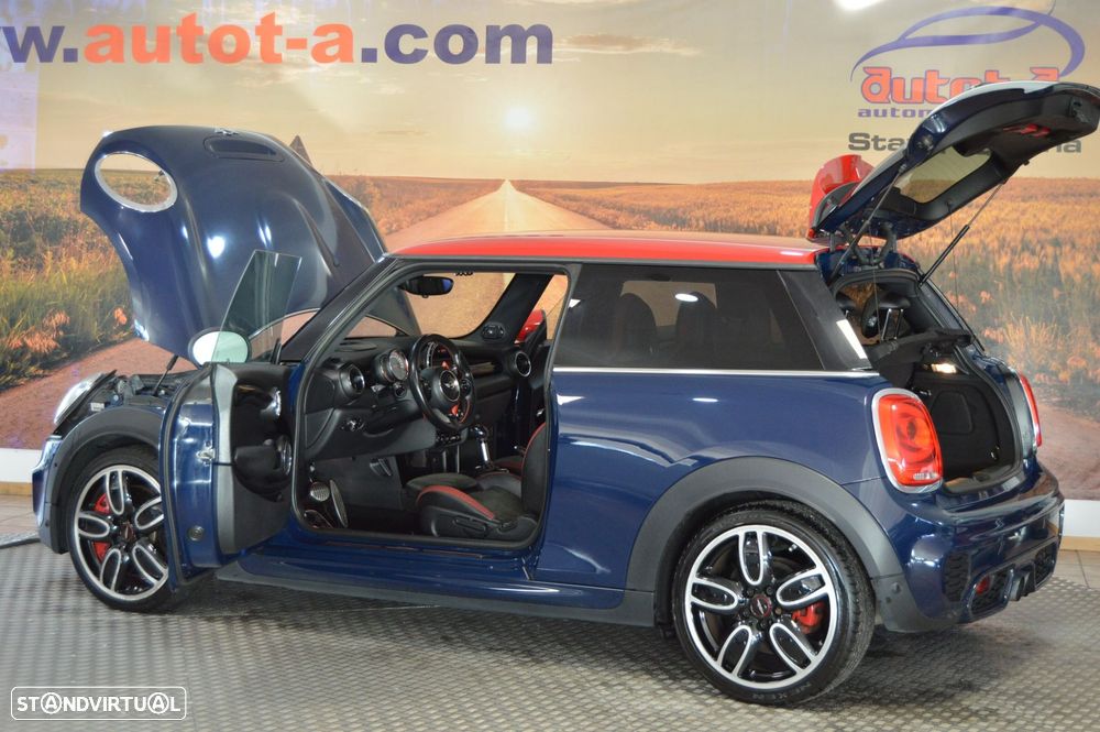 MINI 3 Portas John Cooper Works Auto Desportiva - 11