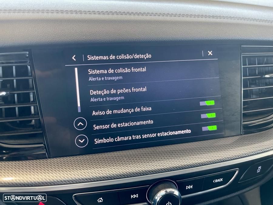 Opel Insignia Sports Tourer 1.5 D Business Edition — fotografia 18
