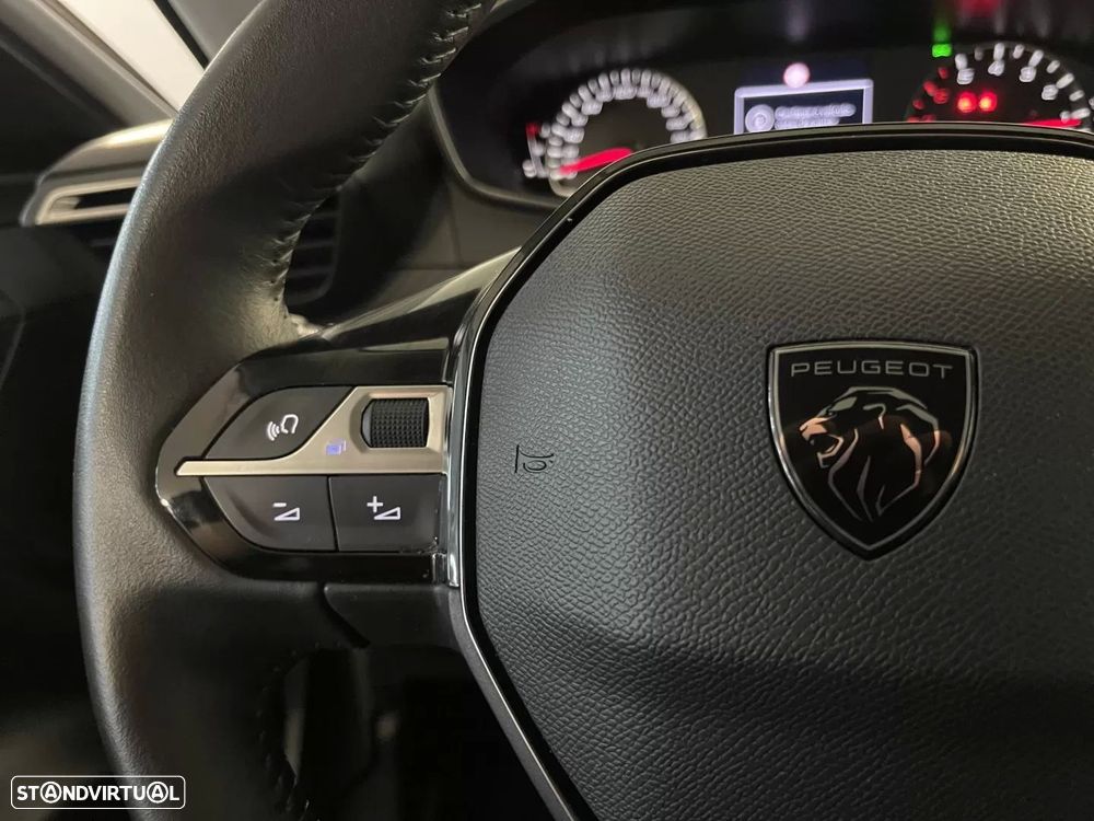 Peugeot 208 1.2 PureTech Active - 23