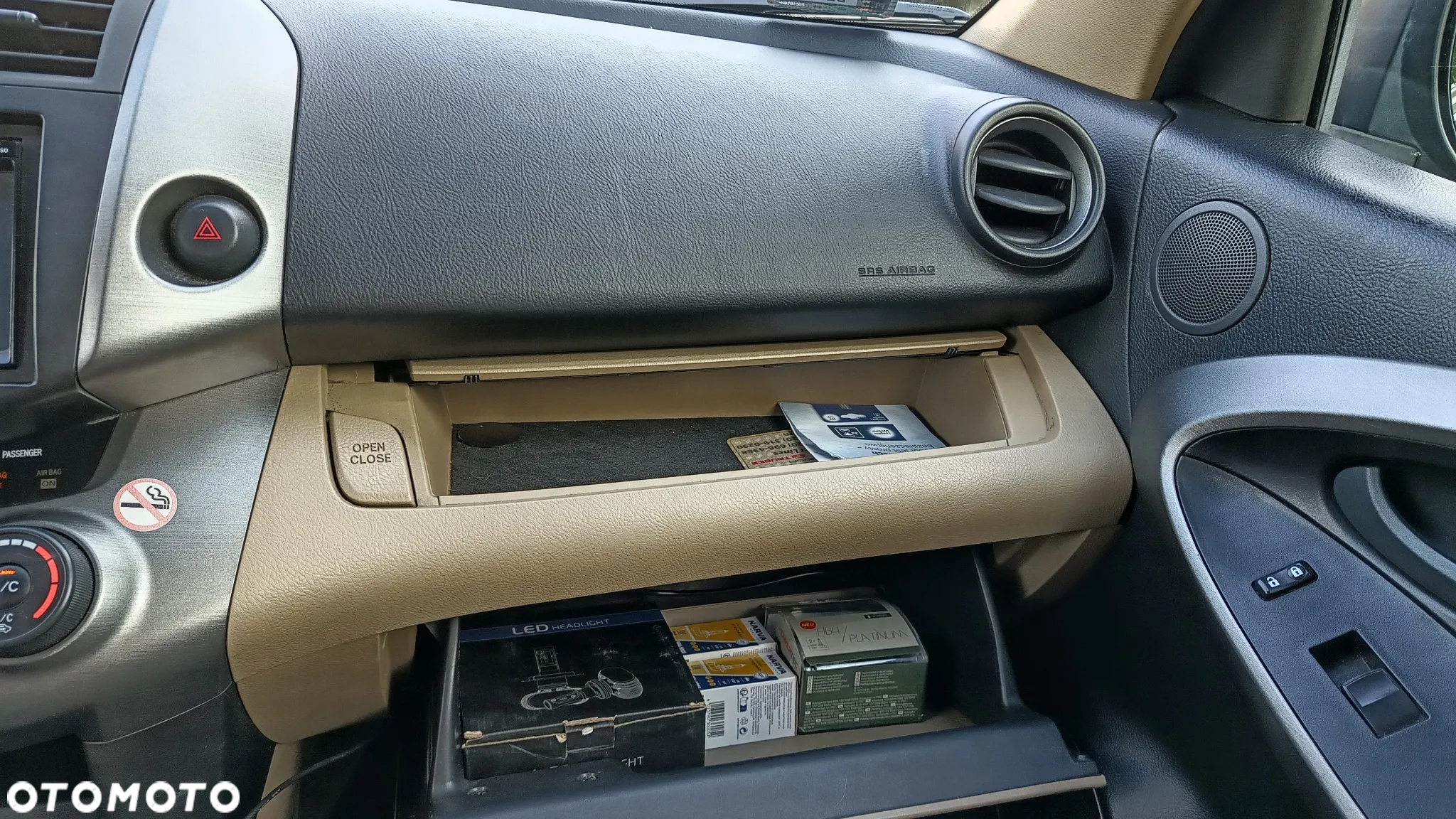 Toyota RAV4 - 12