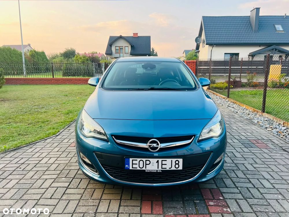 Opel Astra 1.4 Turbo ecoFLEX Start/Stop Exklusiv - 2