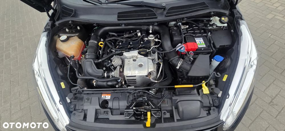 Ford Fiesta 1.0 EcoBoost STart-Stop Titanium - 36