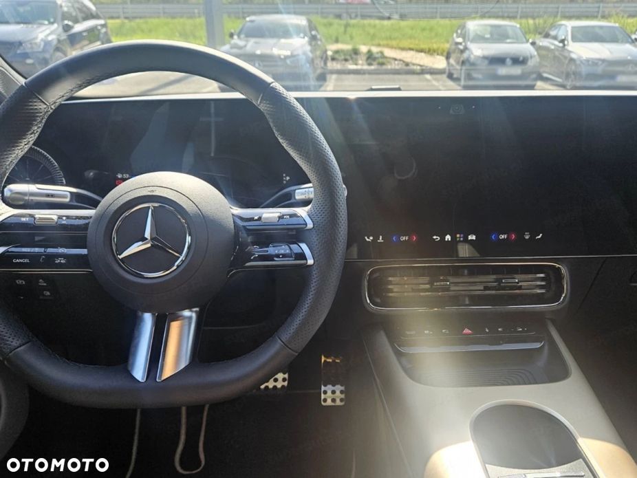 Mercedes-Benz CLA 200 mHEV 4-Matic 8G-DCT - 10