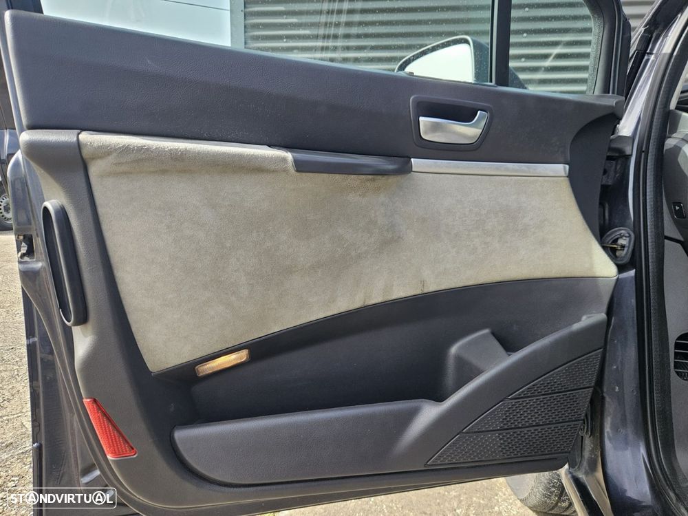 Peugeot 807 2.2 HDi Navteq - 47