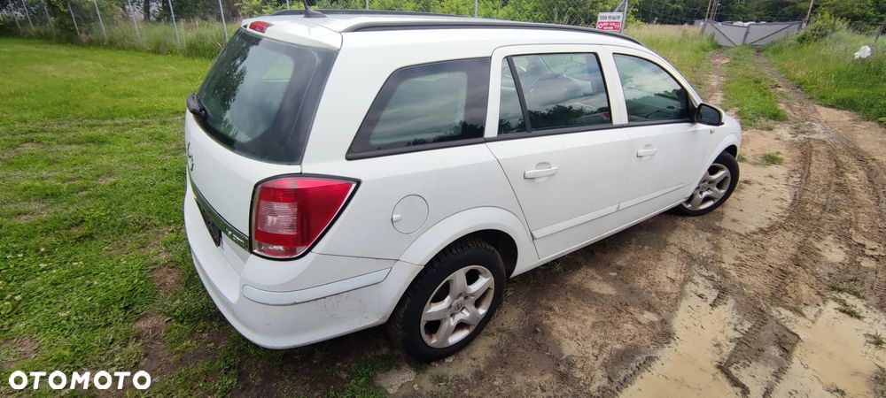 Opel Astra 1.9 CDTI DPF - 5