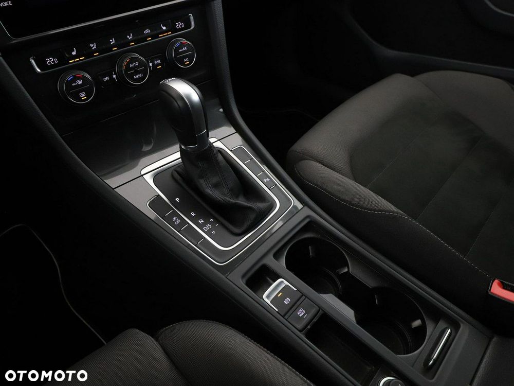 Volkswagen Golf 1.5 TSI ACT (BlueMotion Technology) DSG Comfortline - 28