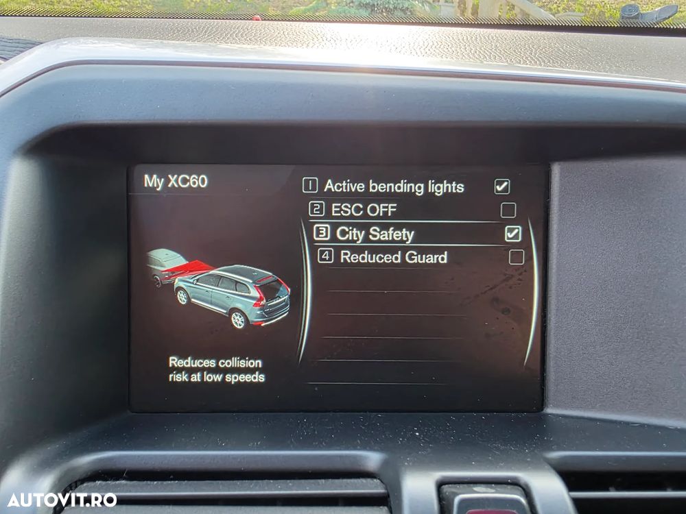 Volvo XC 60 - 13