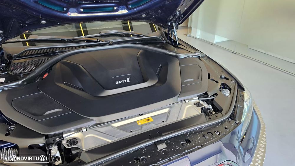 BMW i4 eDrive35 Pack Desportivo M Pro - 30